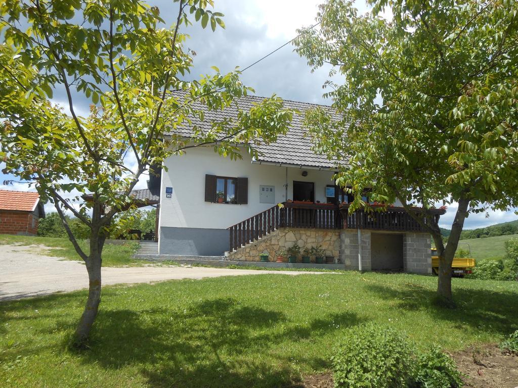 House Milka Hotel Rakovica Exterior photo