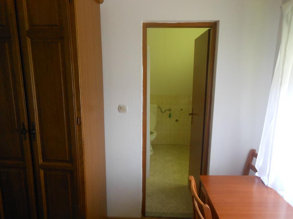 House Milka Hotel Rakovica Room photo